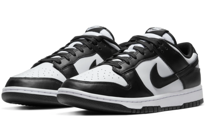 Nike Dunk Low "Panda" Black / White